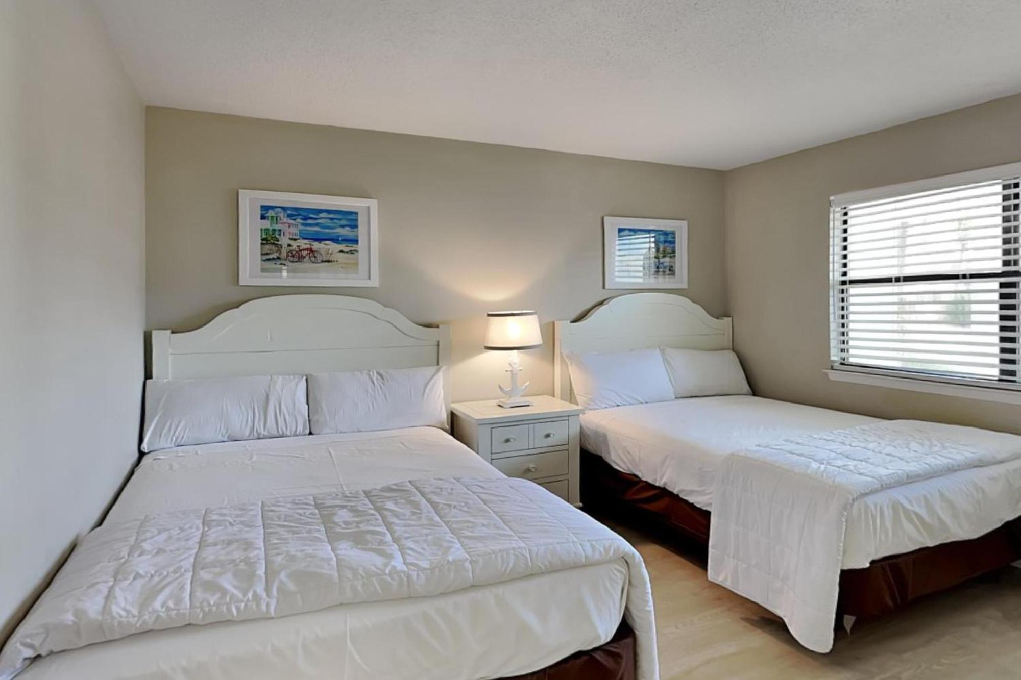 Edgewater 604